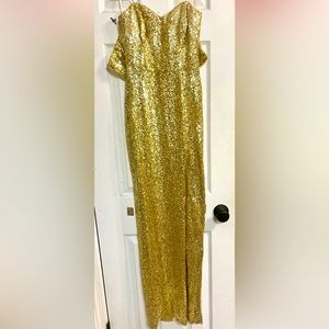 B. Darlin strapless formal gown. Size 5/6. Worn twice.